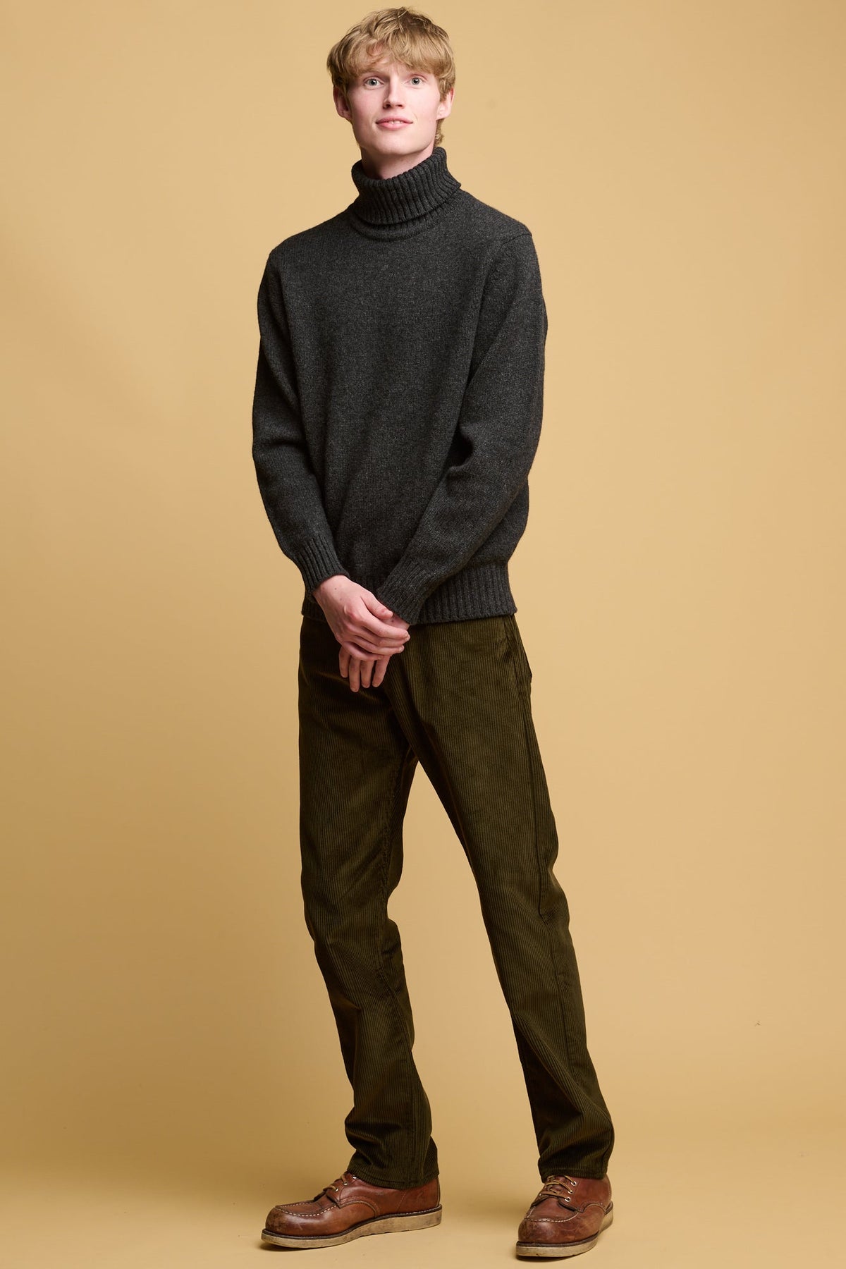 Barry Slim Corduroy Five Pocket Jeans - Dark Olive